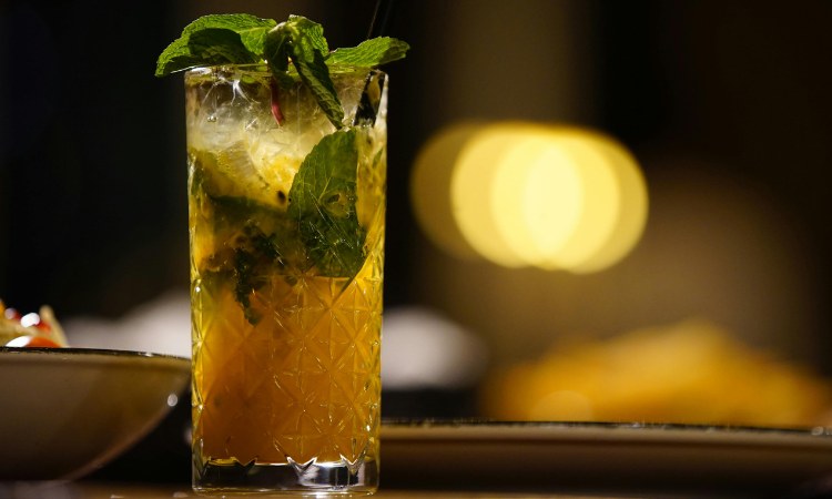 cognac ginger cocktail
