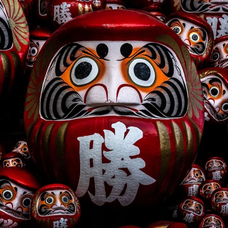 hình tượng daruma