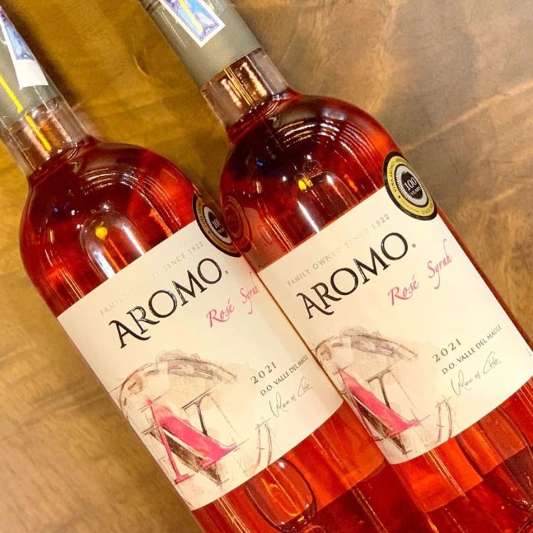 rượu vang hồng aromo