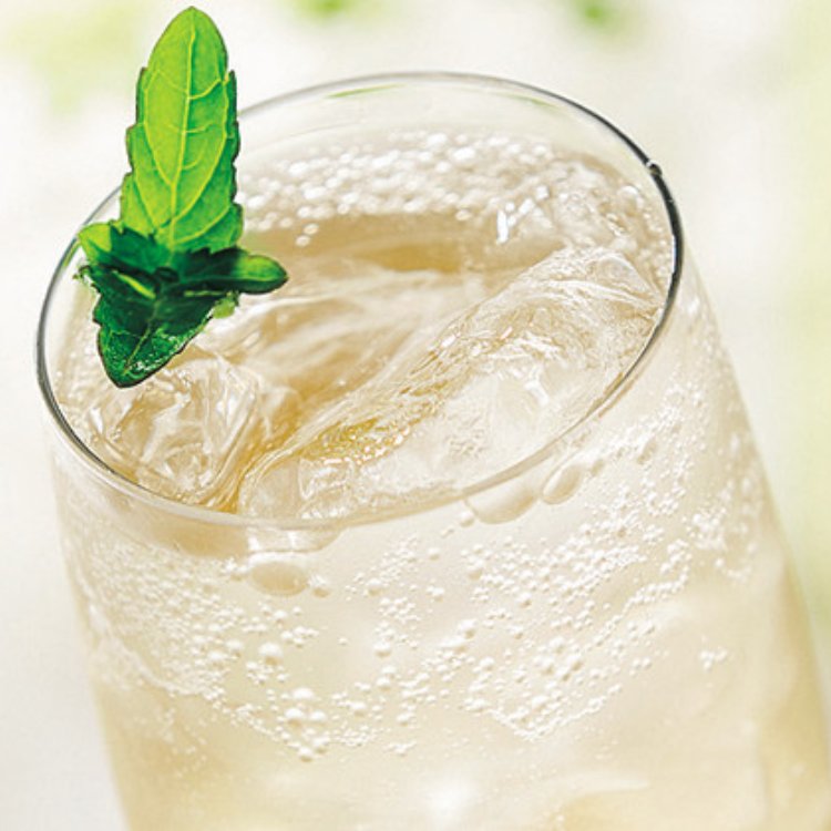 sake uống cùng soda