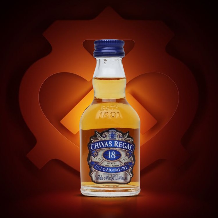 thiết kế chai chivas mini