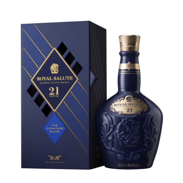 thiết kế hộp quà rượu royal salute 21
