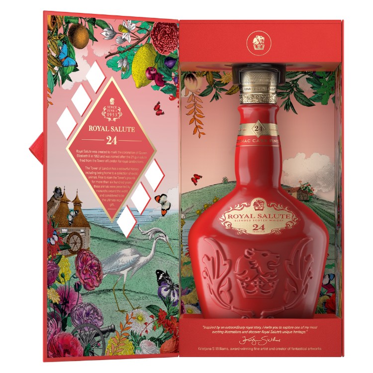 thiết kế hộp quà rượu royal salute 24