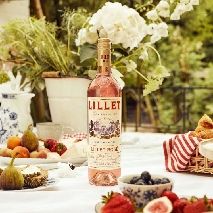 thương hiệu lillet rose