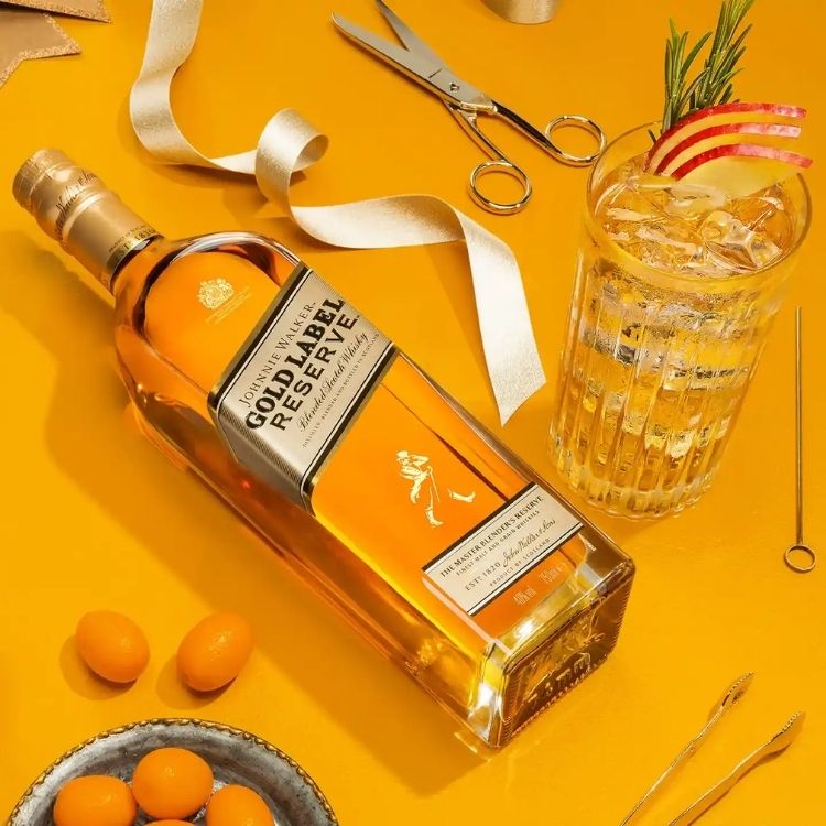 thưởng thức rượu johnnie walker gold