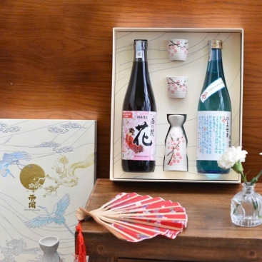Hộp Quà Rượu Sake Nishino Seki Hiya & Hana 720ml 15% - 7 Vị Thần